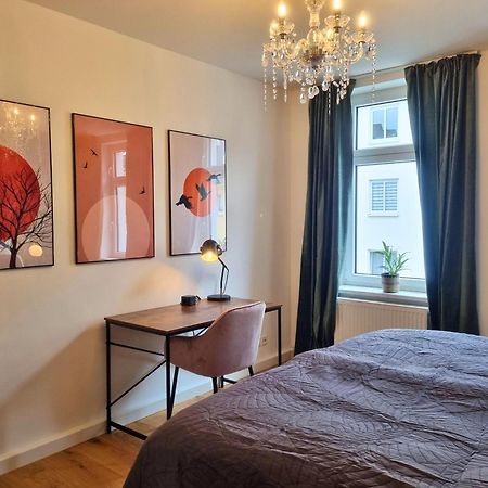 Maremar - Style-Loft Am Ferberturm - 2 Schlafzimmer - Luxus Boxspringbett - Arbeitsplaetze - Highspeed Wlan Gera Zewnętrze zdjęcie