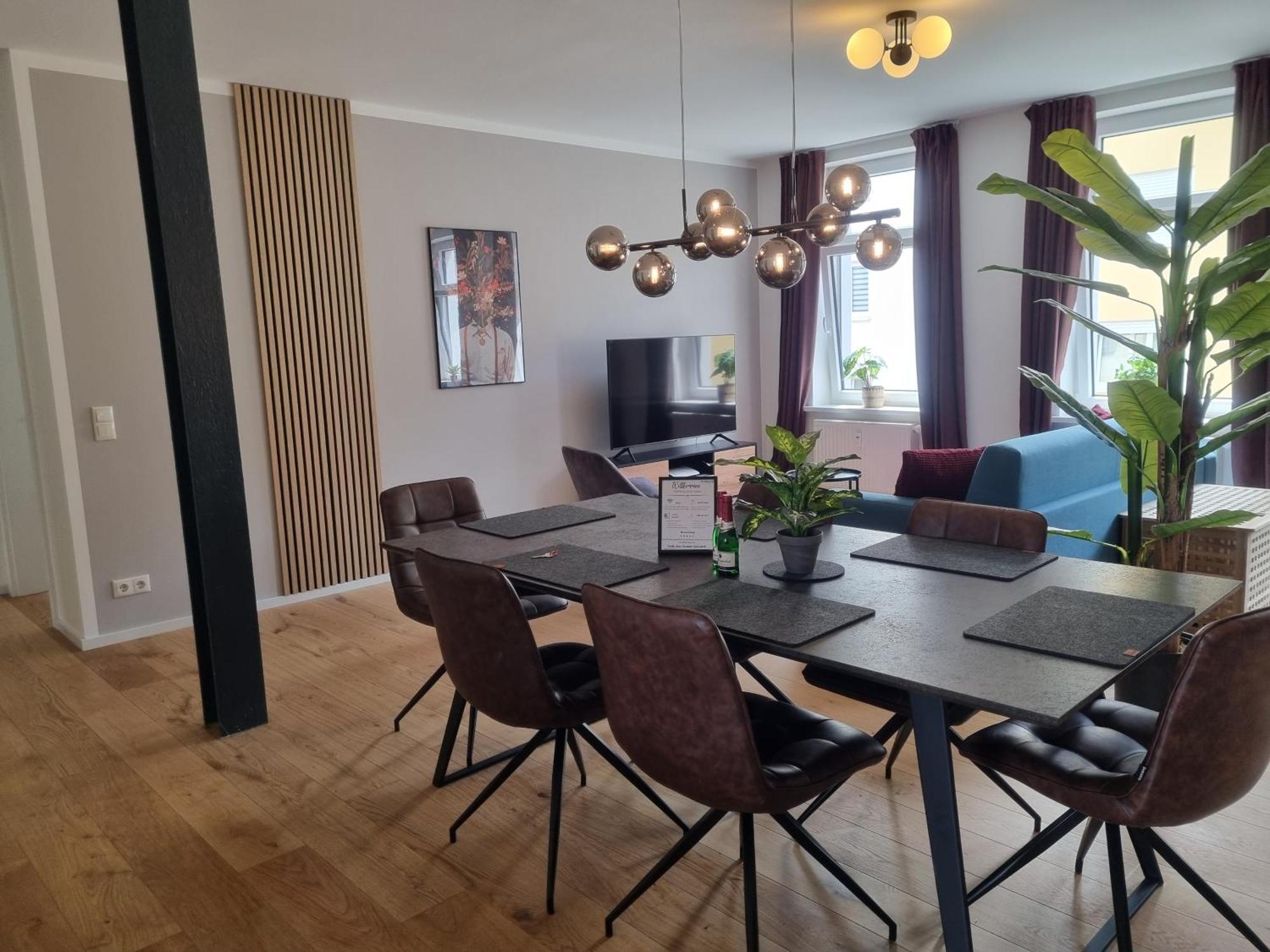Maremar - Style-Loft Am Ferberturm - 2 Schlafzimmer - Luxus Boxspringbett - Arbeitsplaetze - Highspeed Wlan Gera Zewnętrze zdjęcie